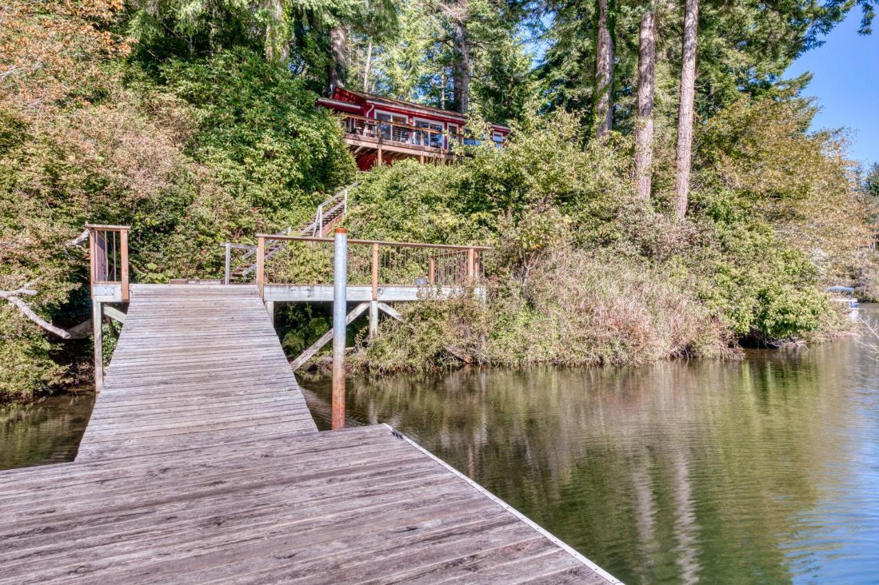 פירנצה Rustic Retreat On Mercer Lake מראה חיצוני תמונה