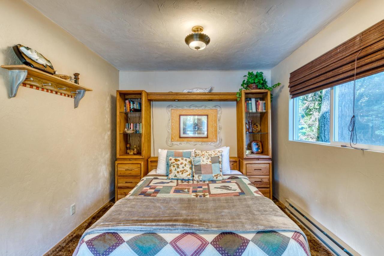 פירנצה Rustic Retreat On Mercer Lake מראה חיצוני תמונה